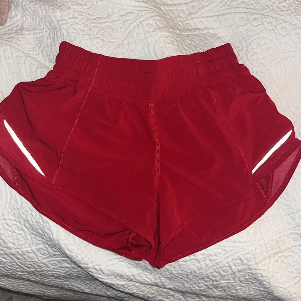 Lululemon Hotty Hots